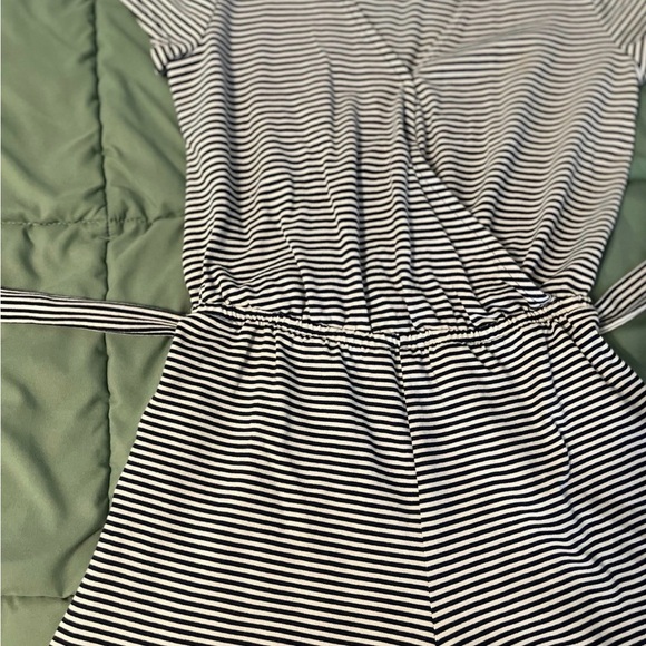 Gap romper-XS - Picture 3 of 5